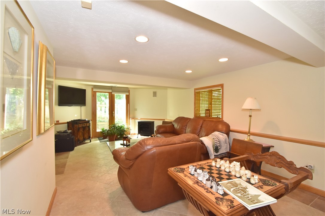495 North Street Chagrin Falls OH 44022