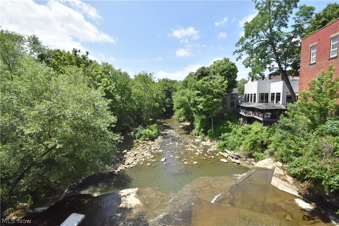 495 North Street Chagrin Falls OH 44022