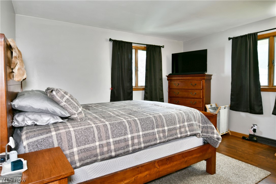 499 W Harvey Street Struthers OH 44471