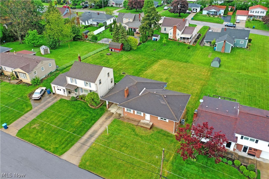 499 W Harvey Street Struthers OH 44471