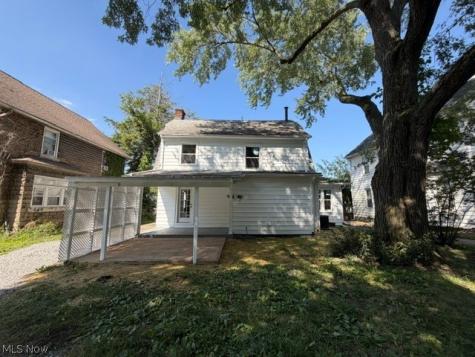 726 N Main Street Niles OH 44446