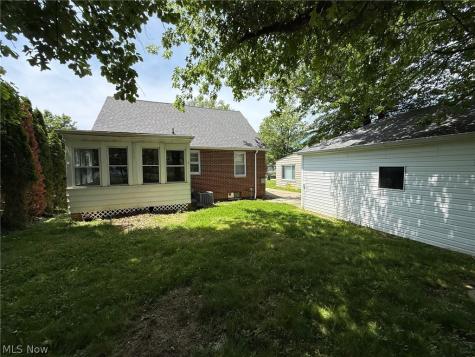 411 E 264th Street Euclid OH 44132