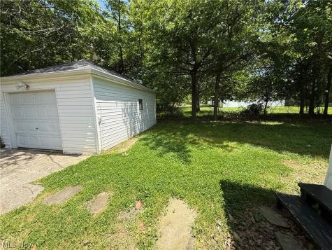 411 E 264th Street Euclid OH 44132