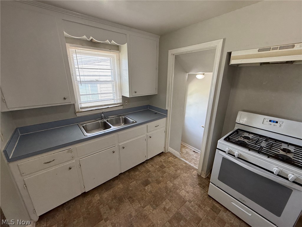 411 E 264th Street Euclid OH 44132