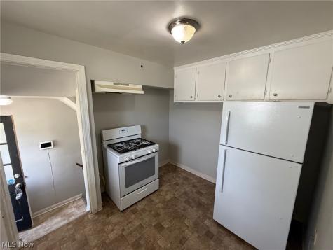 411 E 264th Street Euclid OH 44132