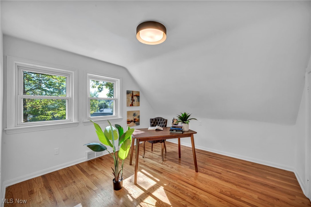 6959 Mill Road Brecksville OH 44141