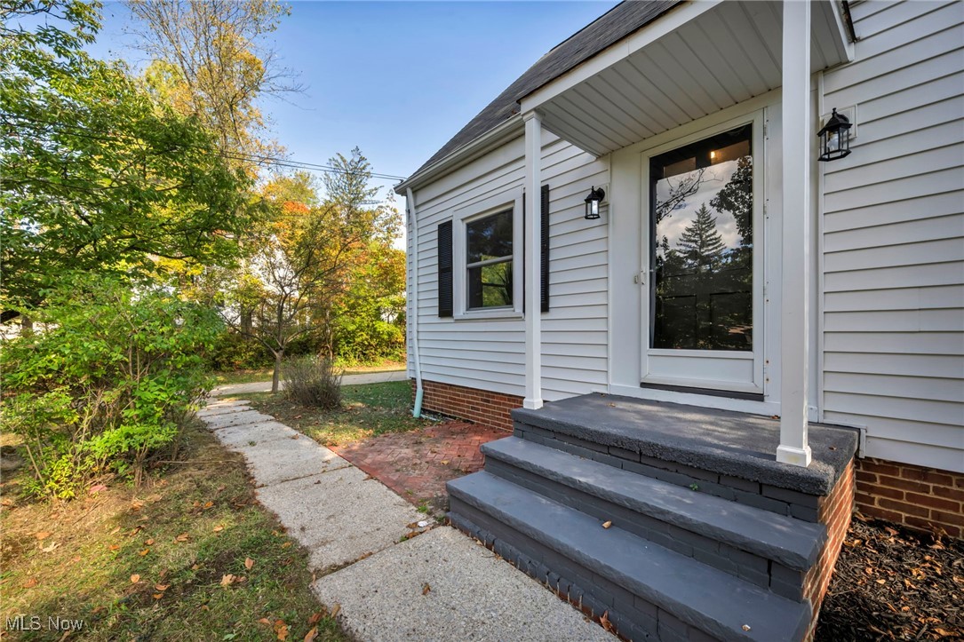 6959 Mill Road Brecksville OH 44141