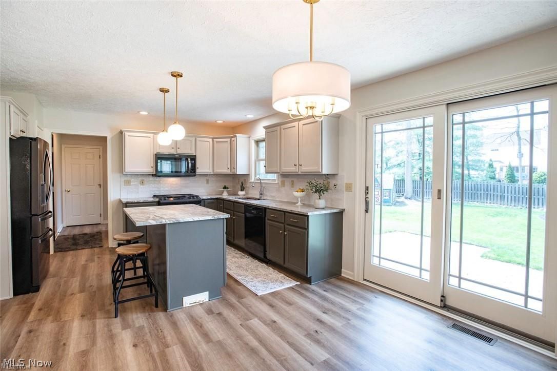 1089 Oak Street Medina OH 44256