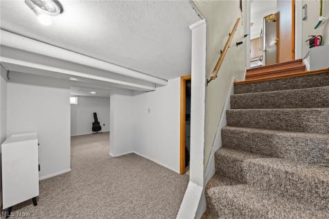 23235 Mildred Avenue North Olmsted OH 44070