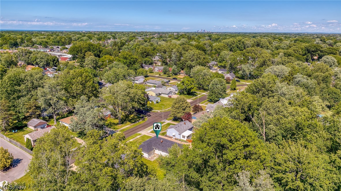 23235 Mildred Avenue North Olmsted OH 44070