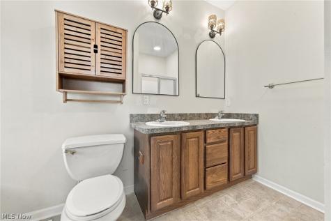5374 Grovewood Lane Medina OH 44256