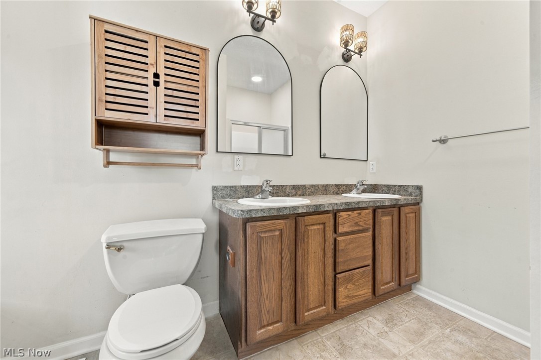 5374 Grovewood Lane Medina OH 44256