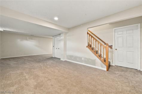 5374 Grovewood Lane Medina OH 44256