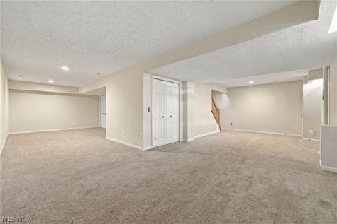 5374 Grovewood Lane Medina OH 44256