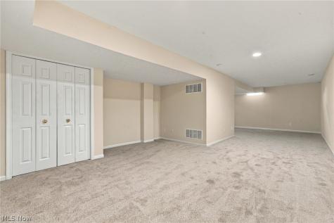 5374 Grovewood Lane Medina OH 44256