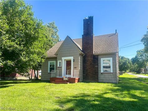 503 Washington Avenue Niles OH 44446
