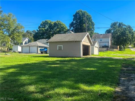 503 Washington Avenue Niles OH 44446