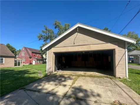 503 Washington Avenue Niles OH 44446