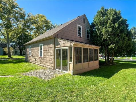 503 Washington Avenue Niles OH 44446