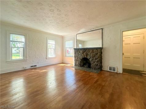 503 Washington Avenue Niles OH 44446