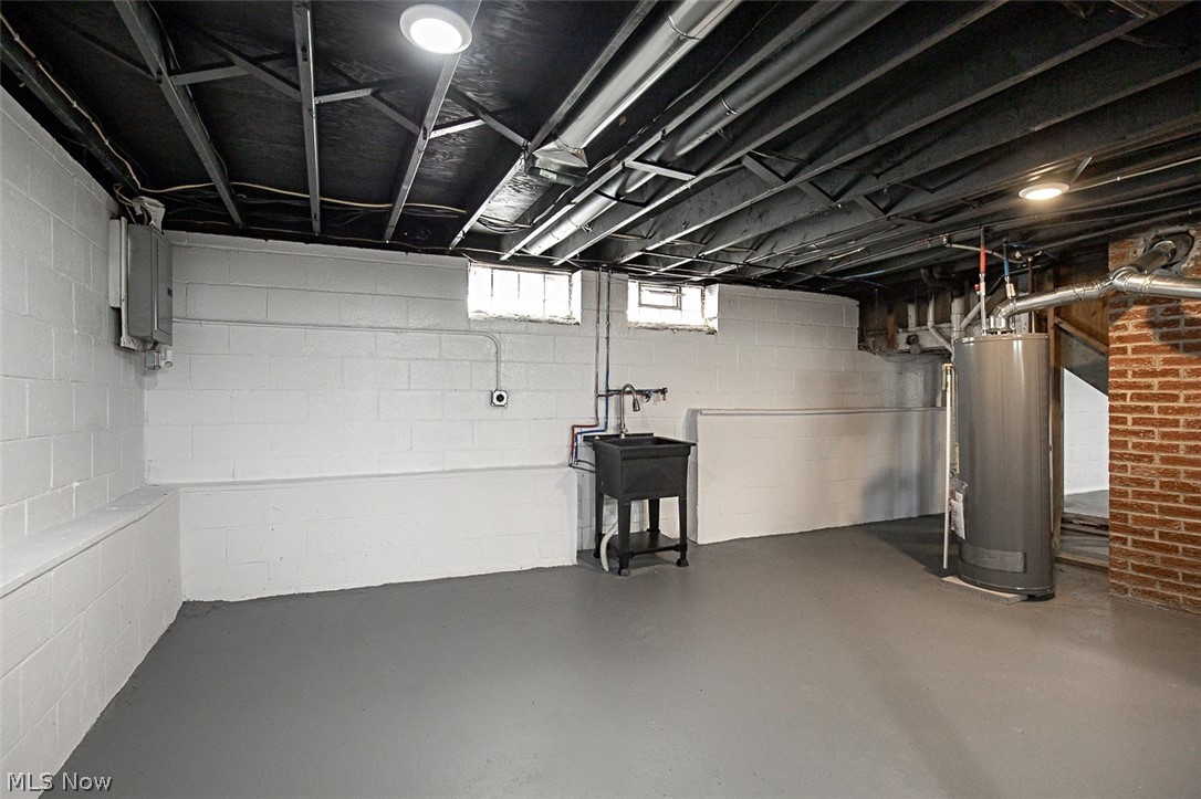 3589 E 118th Street Cleveland OH 44105