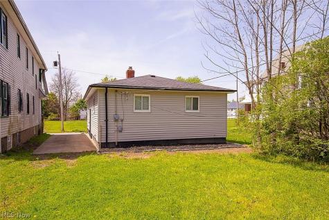 3589 E 118th Street Cleveland OH 44105