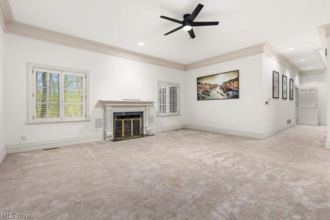 254 W Wayne Avenue Wooster OH 44691