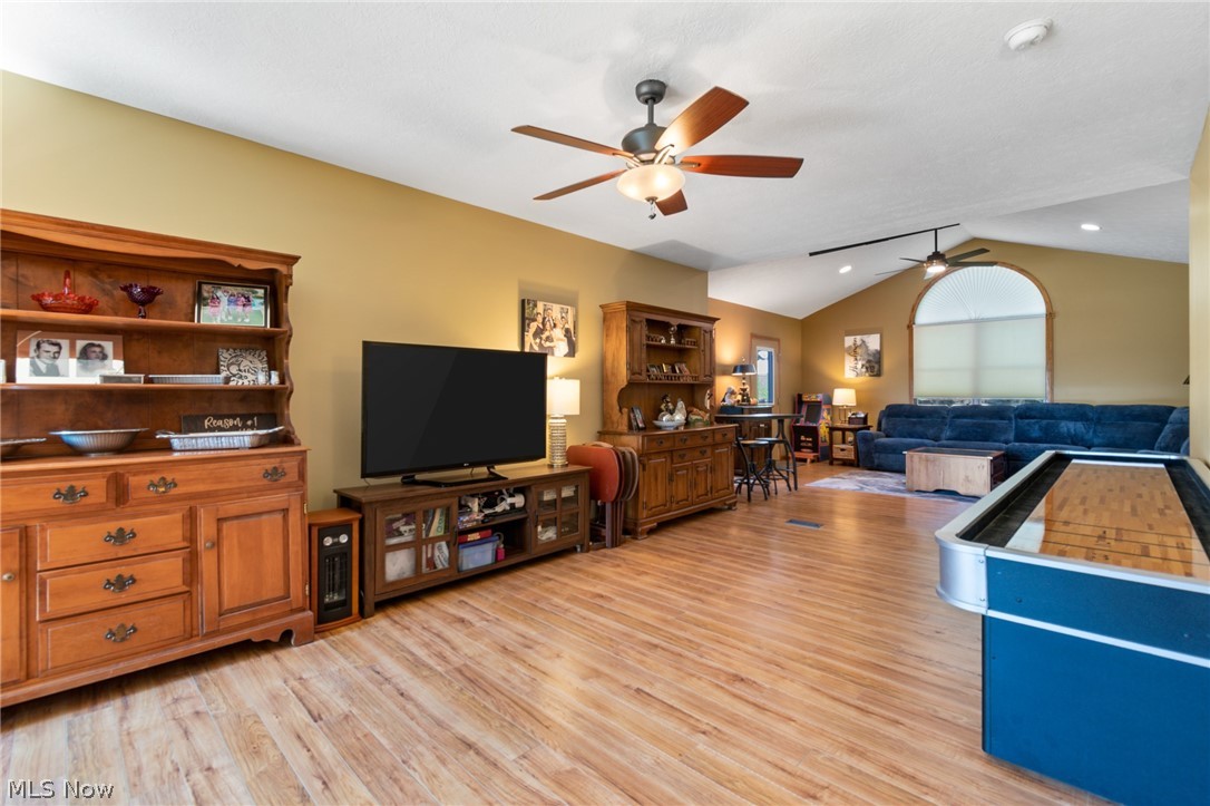 5178 East Boulevard NW Canton OH 44718