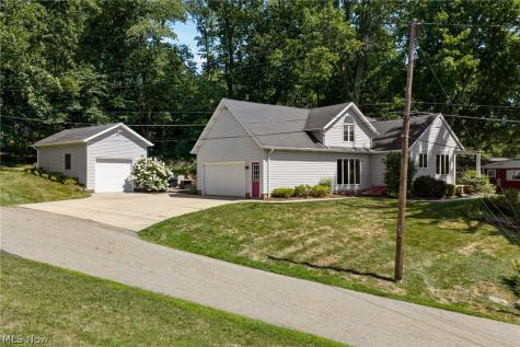 5178 East Boulevard NW Canton OH 44718