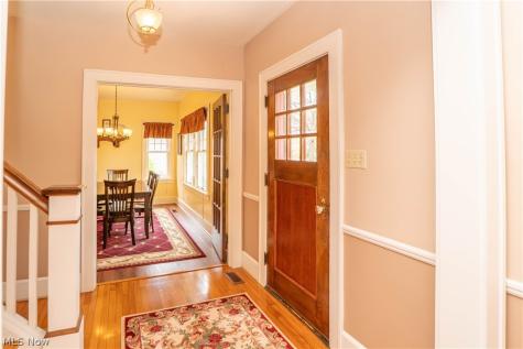 3907 Harvard Avenue NW Canton OH 44709
