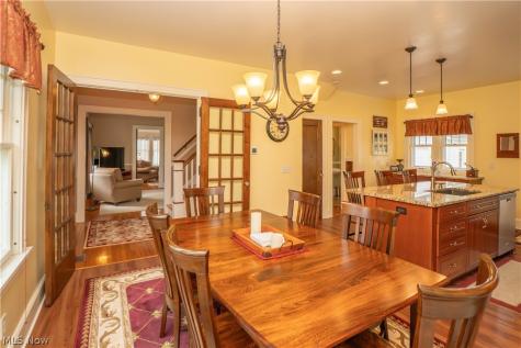 3907 Harvard Avenue NW Canton OH 44709