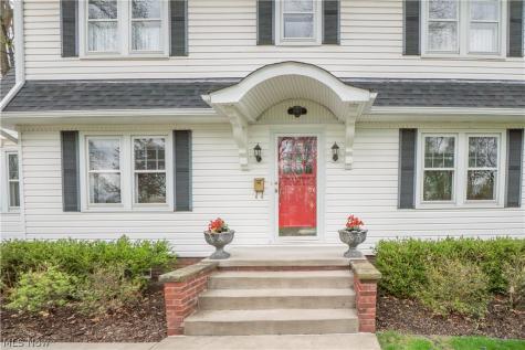 3907 Harvard Avenue NW Canton OH 44709