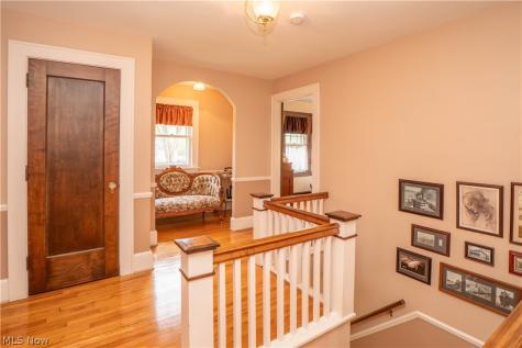 3907 Harvard Avenue NW Canton OH 44709