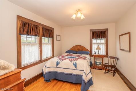 3907 Harvard Avenue NW Canton OH 44709