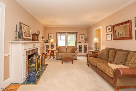 3907 Harvard Avenue NW Canton OH 44709