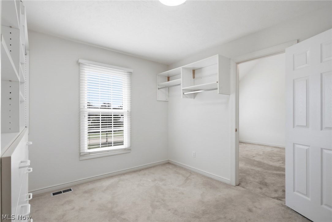 28685 Blue Pond Trail Solon OH 44139