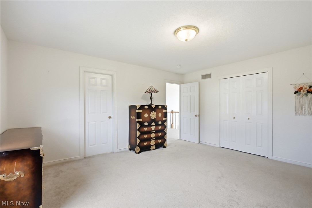 28685 Blue Pond Trail Solon OH 44139