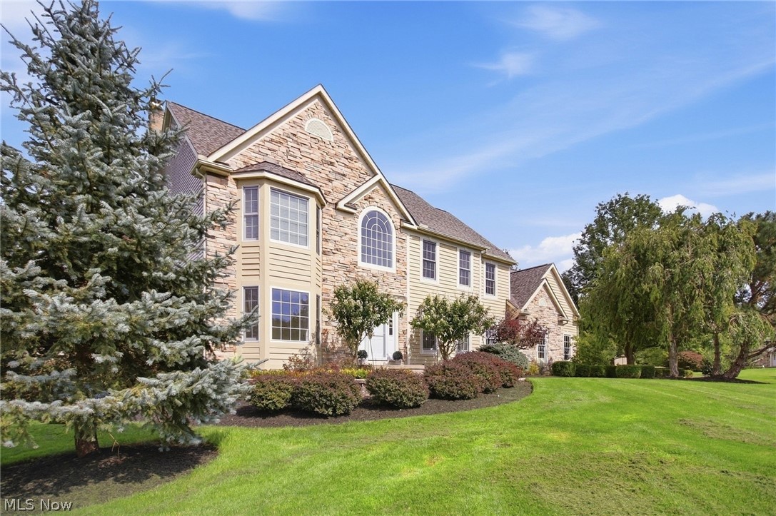 28685 Blue Pond Trail Solon OH 44139