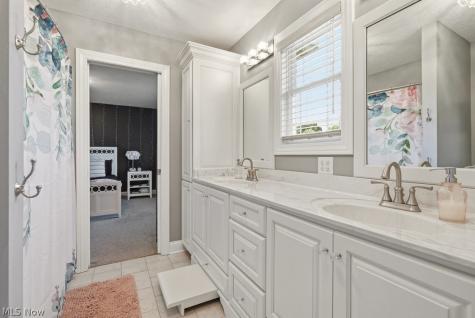 3753 Cain Street NW North Canton OH 44720