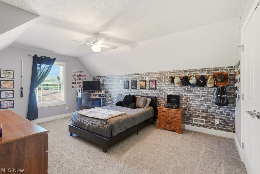 3753 Cain Street NW North Canton OH 44720
