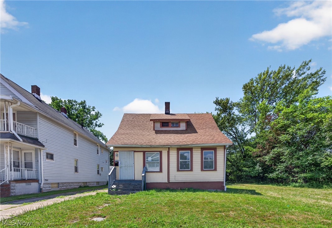4134 E 142nd Street Cleveland OH 44128
