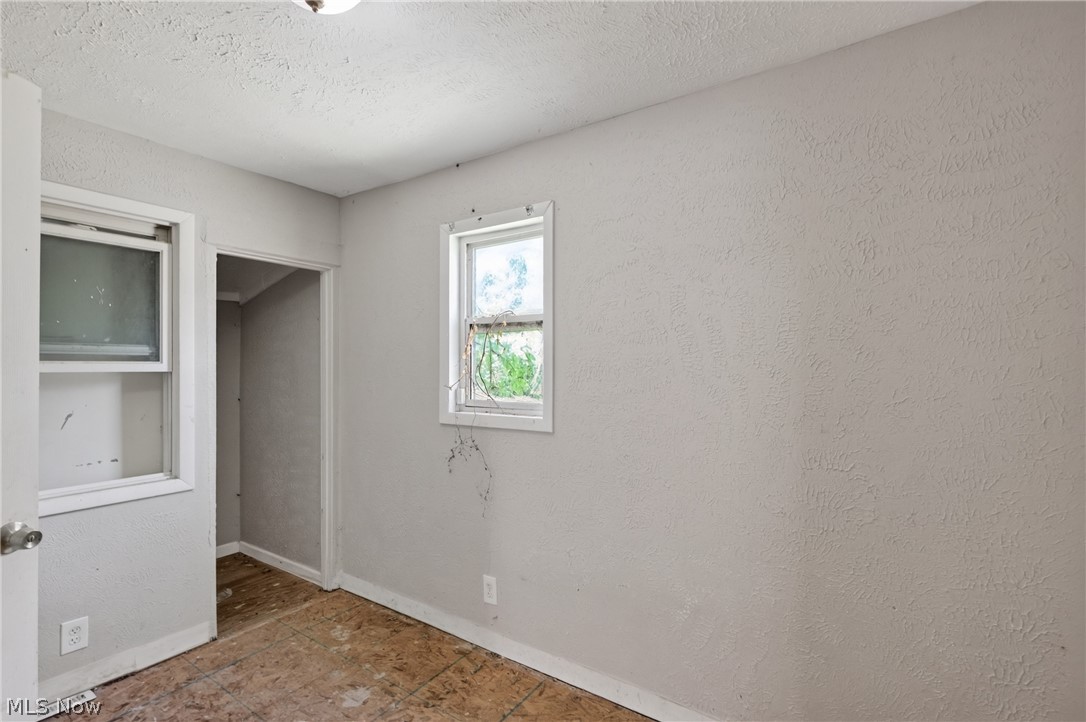 4134 E 142nd Street Cleveland OH 44128