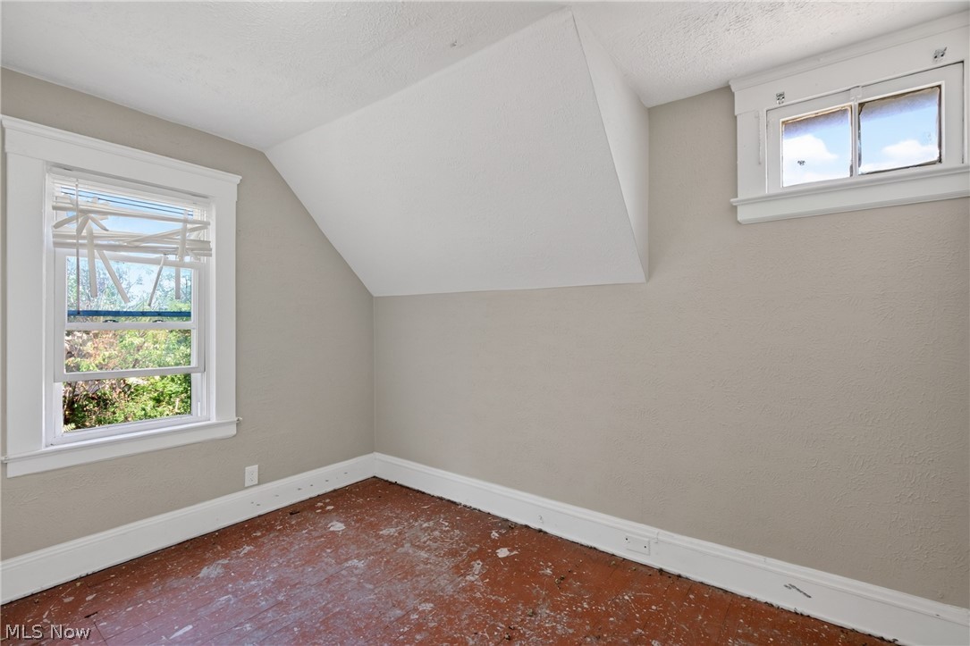 4134 E 142nd Street Cleveland OH 44128