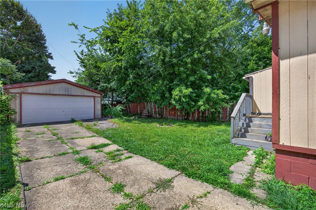 4134 E 142nd Street Cleveland OH 44128