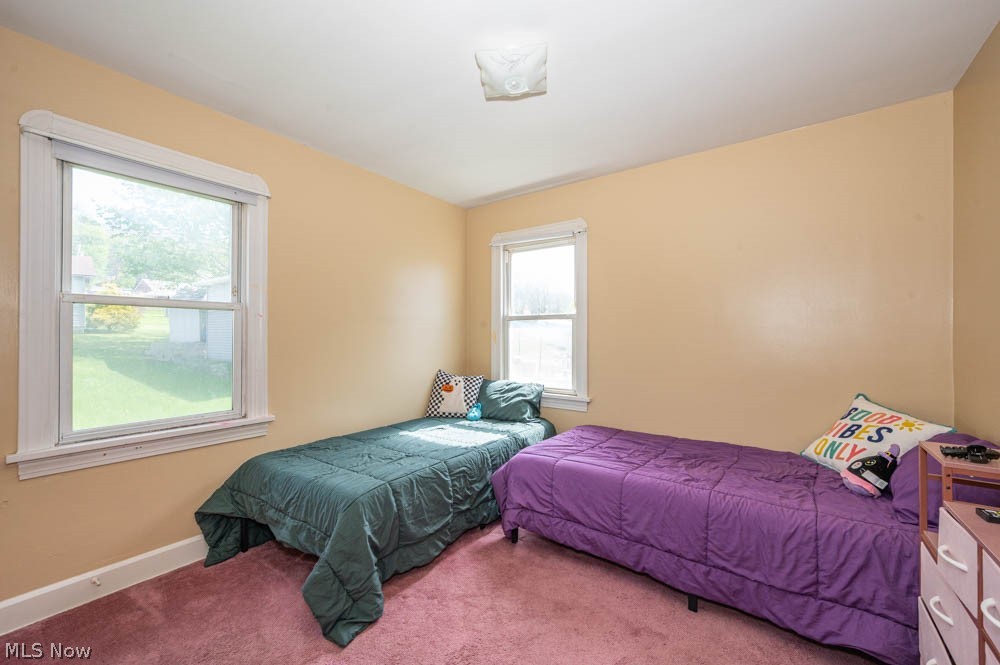 436 W Wood Street Lowellville OH 44436