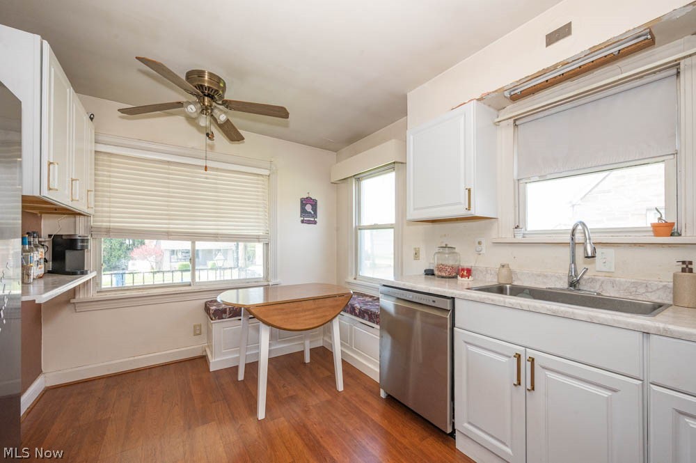 436 W Wood Street Lowellville OH 44436