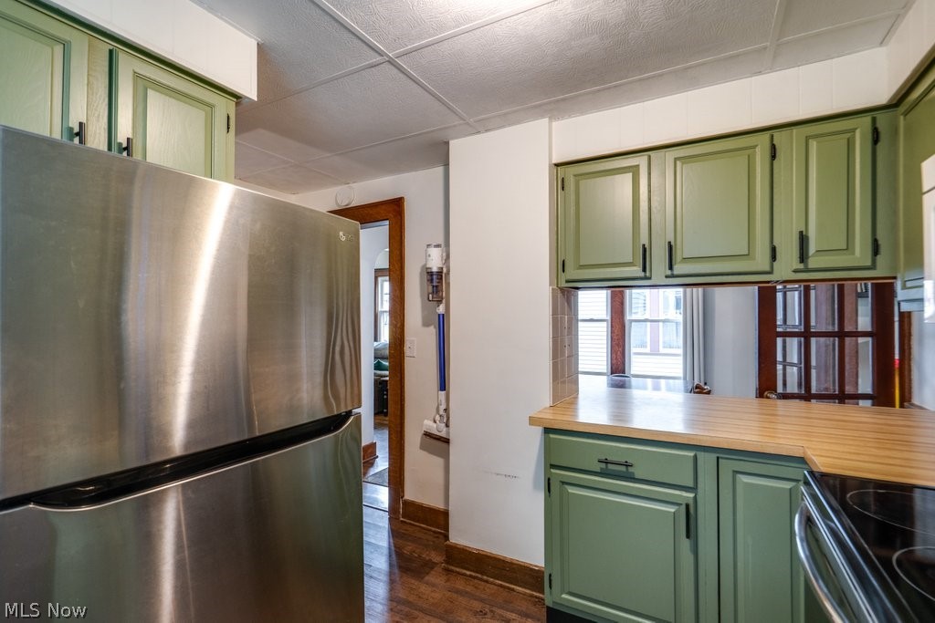 54 S School Street Millersburg OH 44654