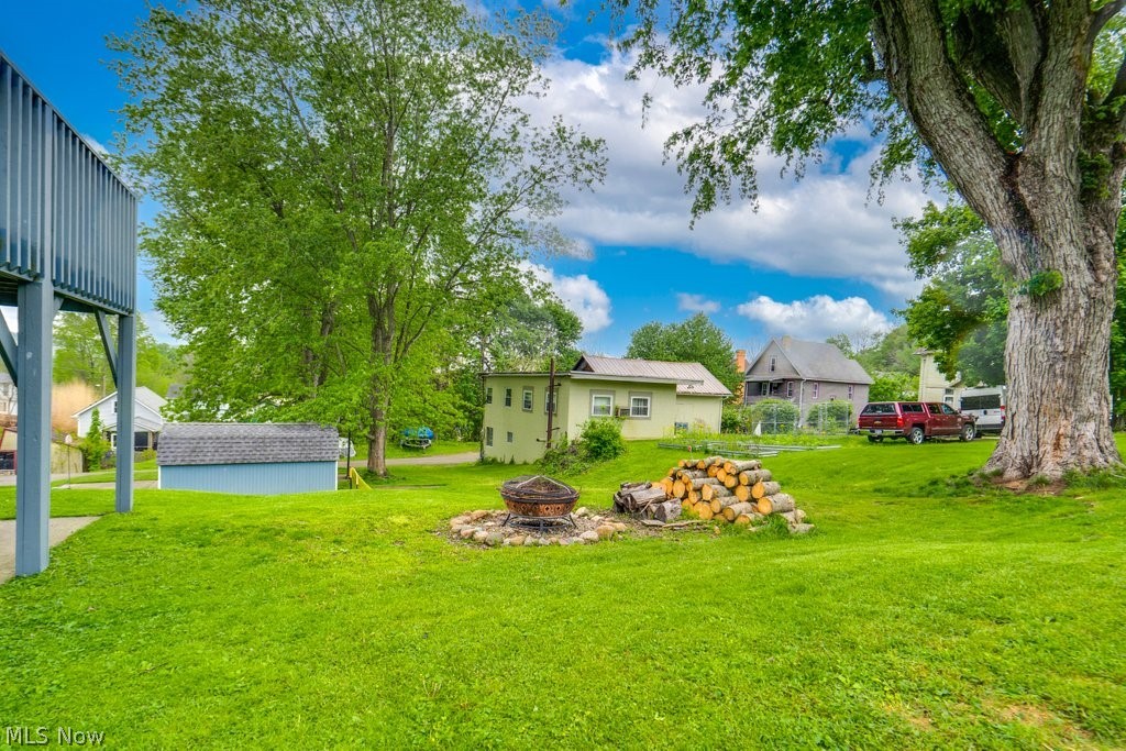 54 S School Street Millersburg OH 44654