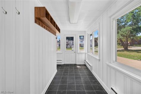 327 32nd Street NW Canton OH 44709