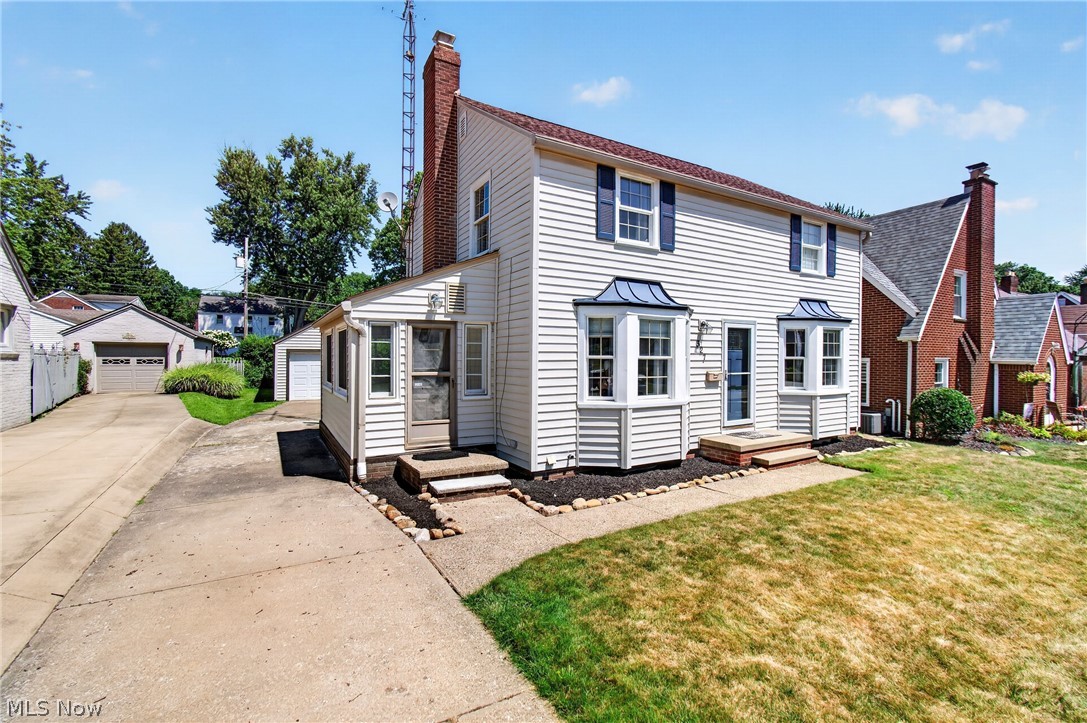 327 32nd Street NW Canton OH 44709